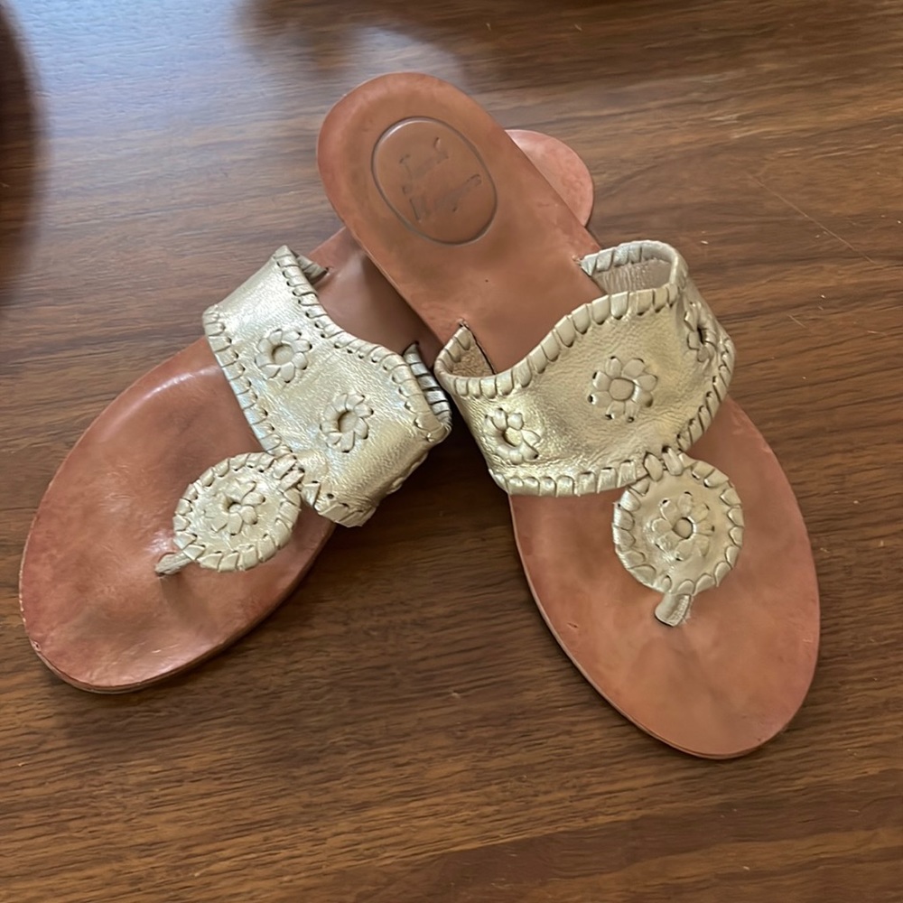 Jack Roger’s sandals Champagne colored 7m